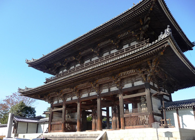 京都の人気観光スポット「仁和寺」