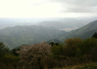 比叡山を囲む京都と滋賀の山々